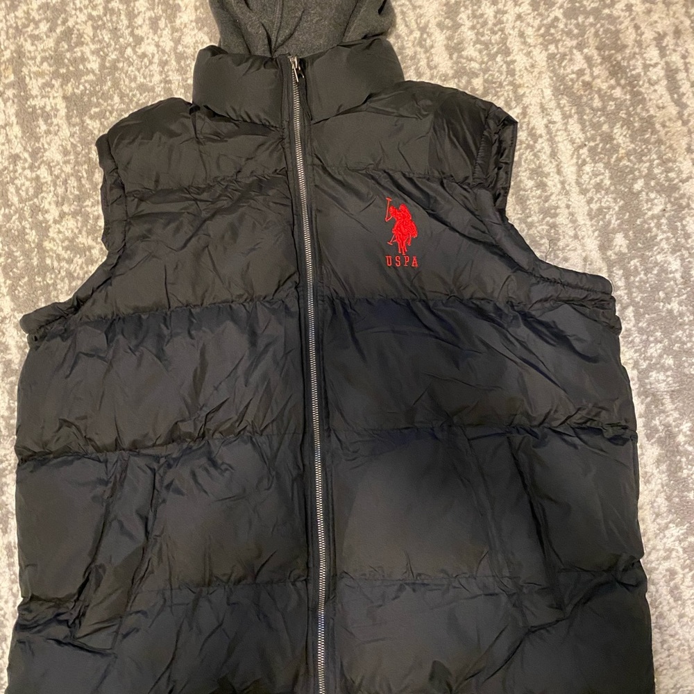 Men’s puffer vest